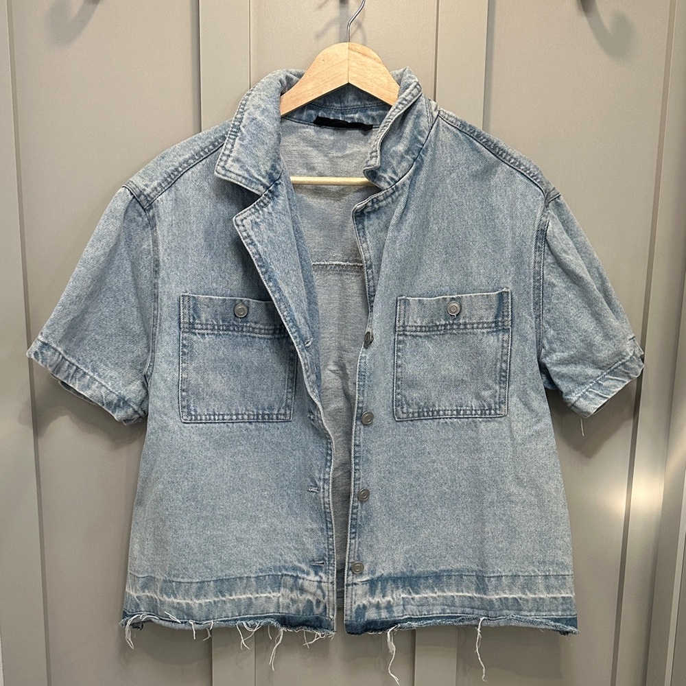 Women’s denim shirt